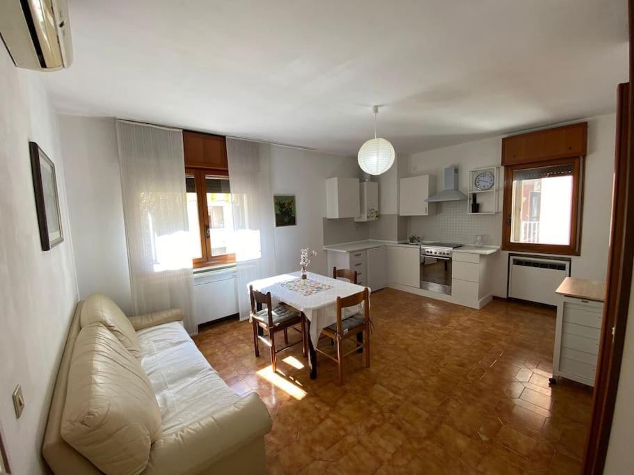 Sentirsi A Casa Vicenza Apartment Luaran gambar